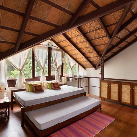 Deja View, Wayanad By Luxunlock Villa ภายนอก รูปภาพ