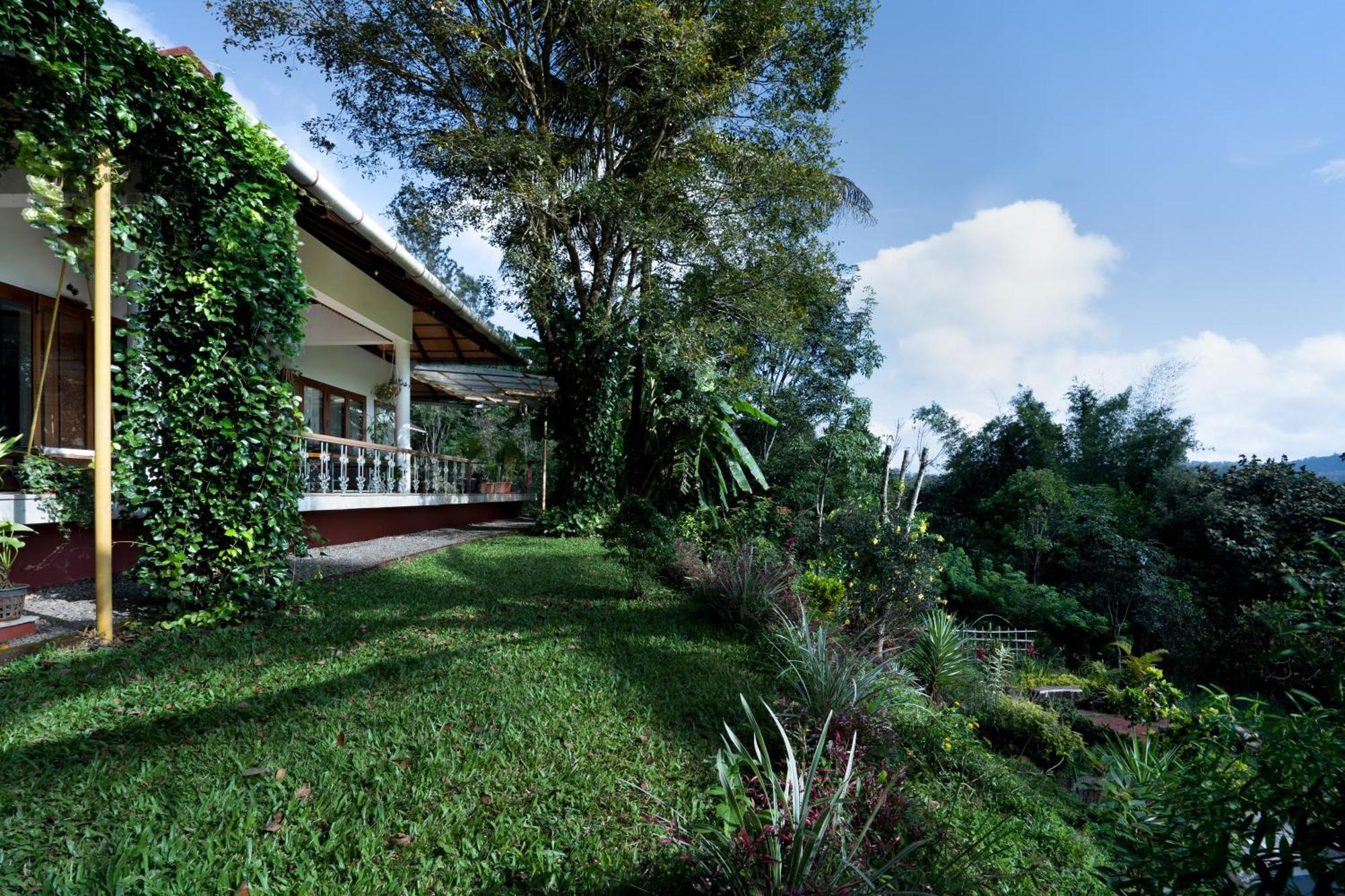 Deja View, Wayanad By Luxunlock Villa ภายนอก รูปภาพ