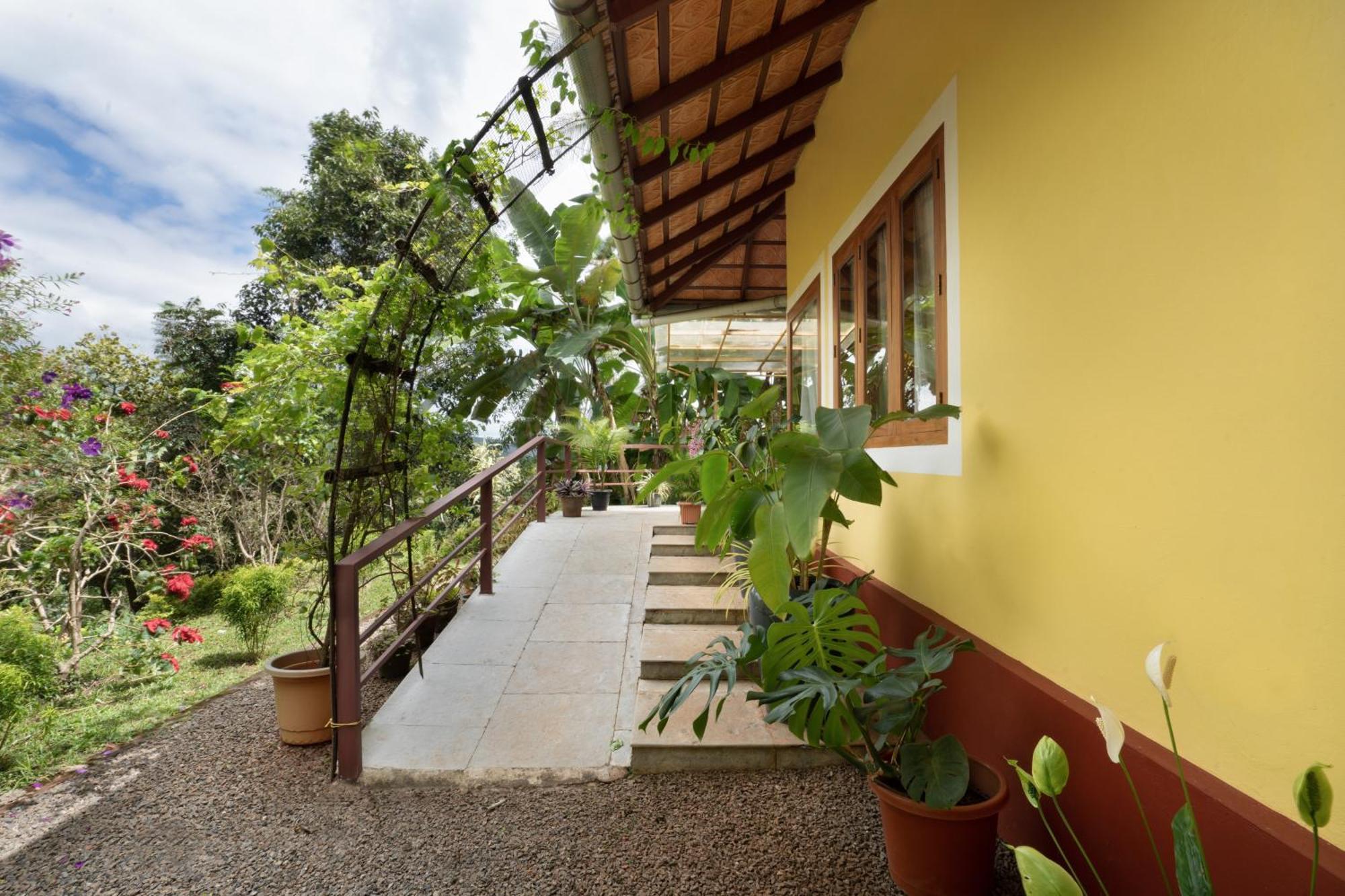 Deja View, Wayanad By Luxunlock Villa ภายนอก รูปภาพ